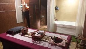 bb spa  saloon